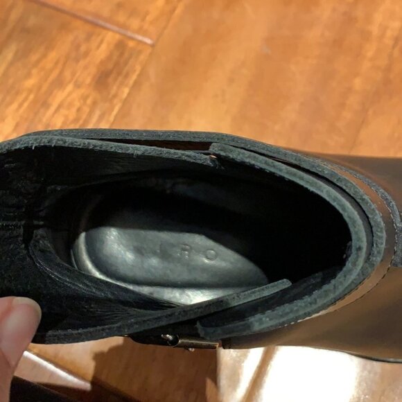 IRO black leather squared toe with silver coloured buckle in size 38 - Picture 11 of 13